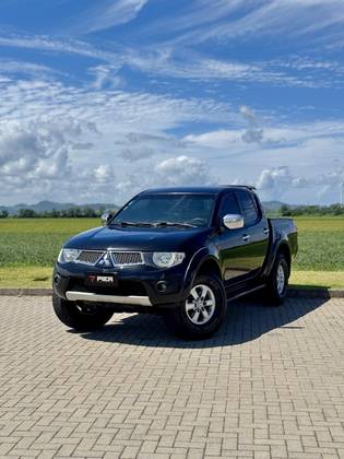 MITSUBISHI L200 TRITON 3.2 HPE 4X4 CD 16V TURBO INTERCOOLER DIESEL 4P AUTOMÁTICO